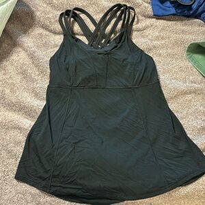 Lululemon top with built in bra and open back